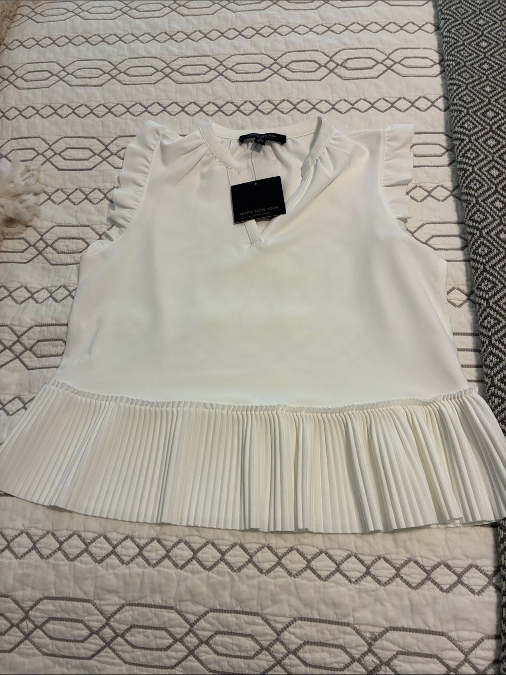 NWT! Marc New York Cream Pleated-Hem Ruffle-Shoulder Camisole